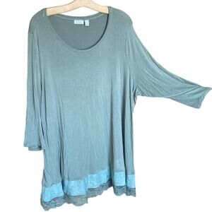 LOGO by Lori Goldstein Green Lace Hem Tunic Top Plus 3X